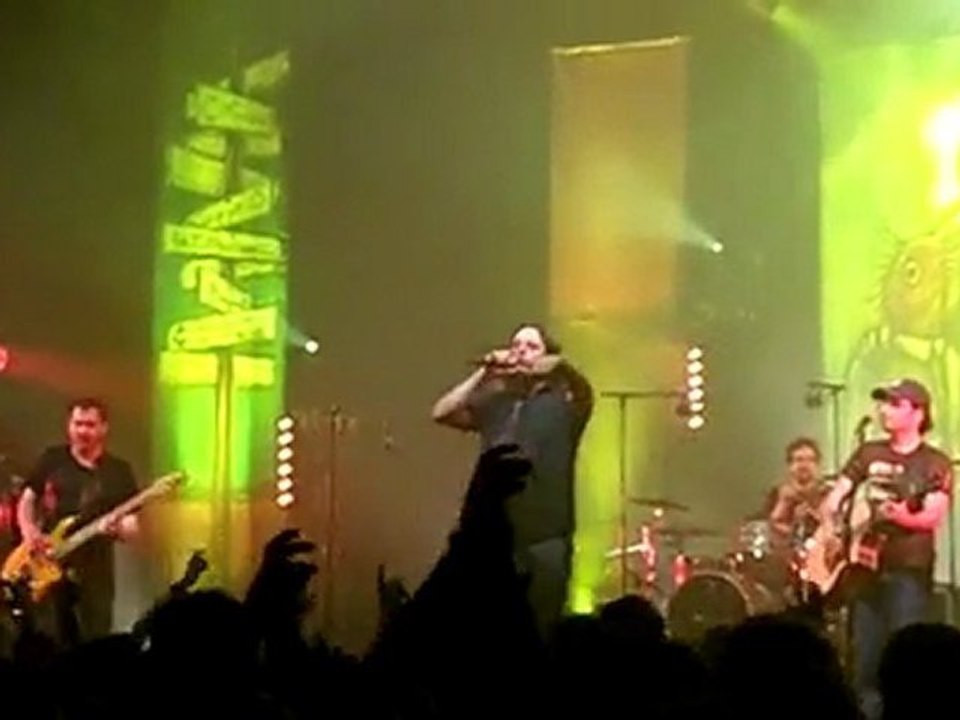 Les Cowboys Fringants - Tant qu'on aura de l'amour