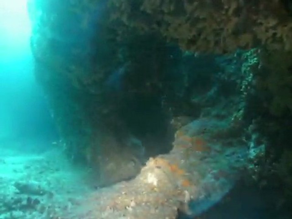 les grottes du veyron