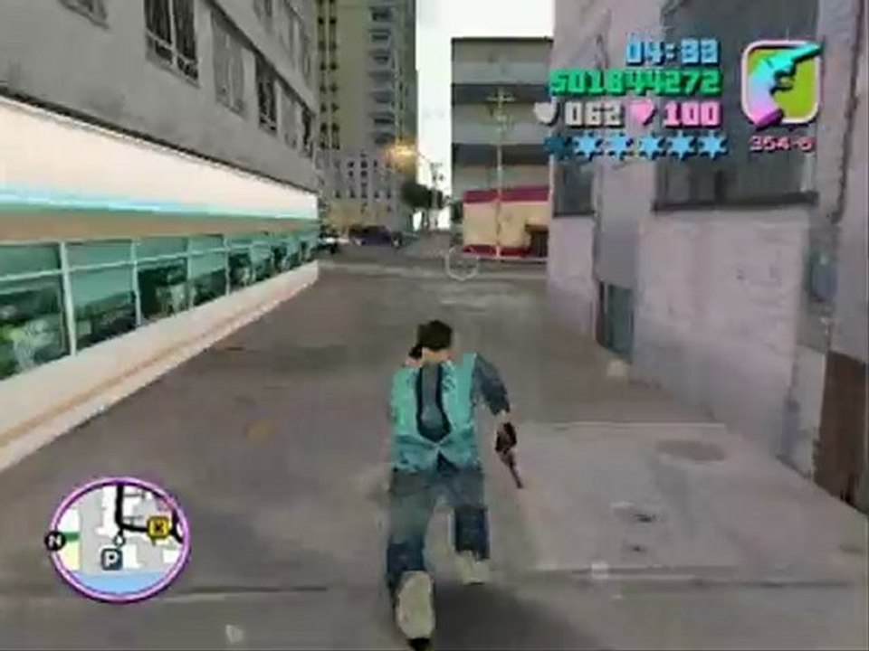 Heavy plays GTA vice City