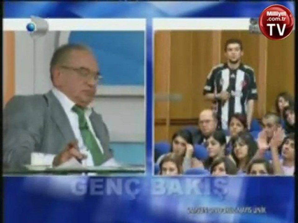 Üniversiteliden hocaya teğet sitemi