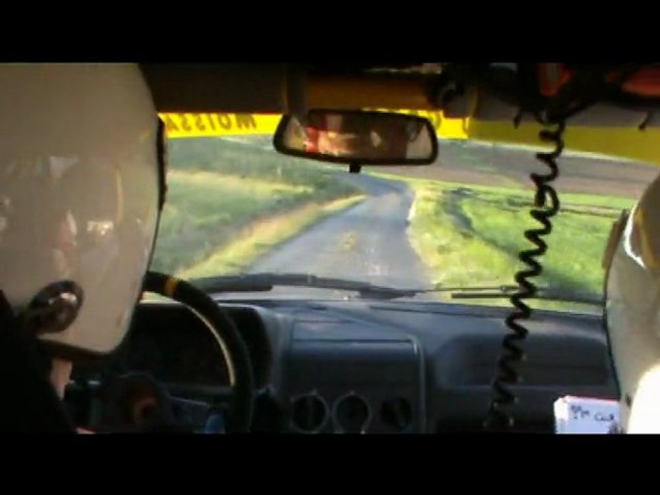 rallye du villeneuvois  2010 SORTIE DE LA  205 rallye n°69