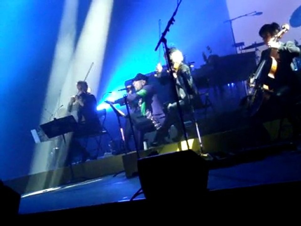 pascal obispo/paradis blanc