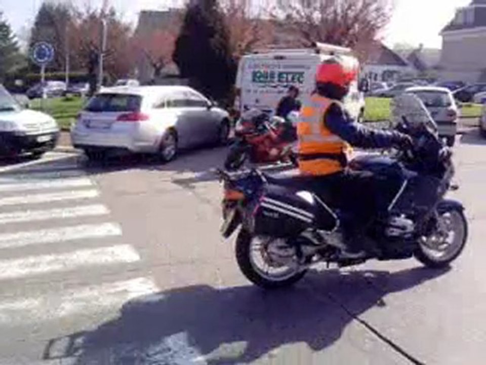 concentrations vespa - fiat 500 - moto pour le televie