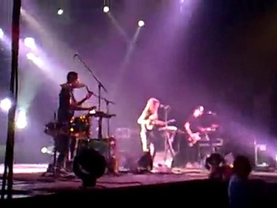 we have band 2sur7-printemps de Bourges 2010-17avril