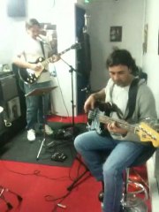 "down to the waterline" dire straits par le groupe "PLAN B"