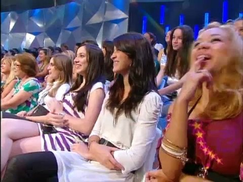 Tom Cavalcante arranca risadas - Hebe