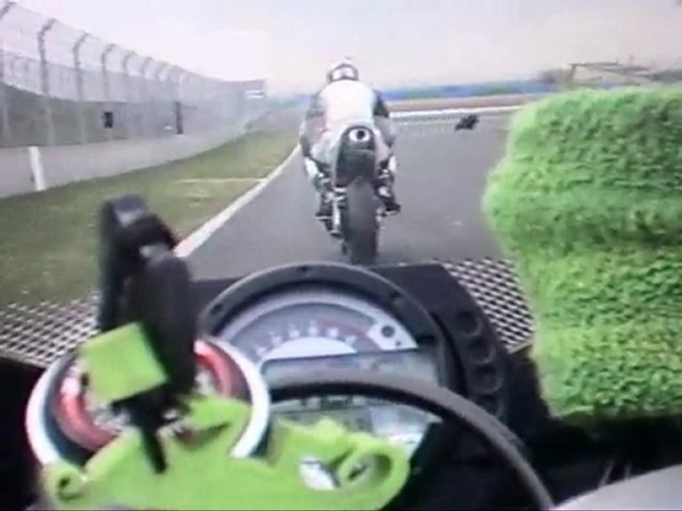 Popo à Magny Cours avec le ZX6R Team