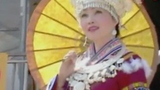 熊迈不能忘记 Maiv Xyooj - Tshem Tsis Tau Koj (Hmong) Miao Song