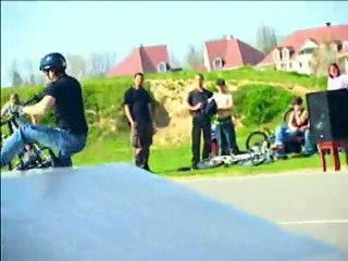 RENCONTRE AMICALE BMX ROUL'AVENUE 18 avril 2010