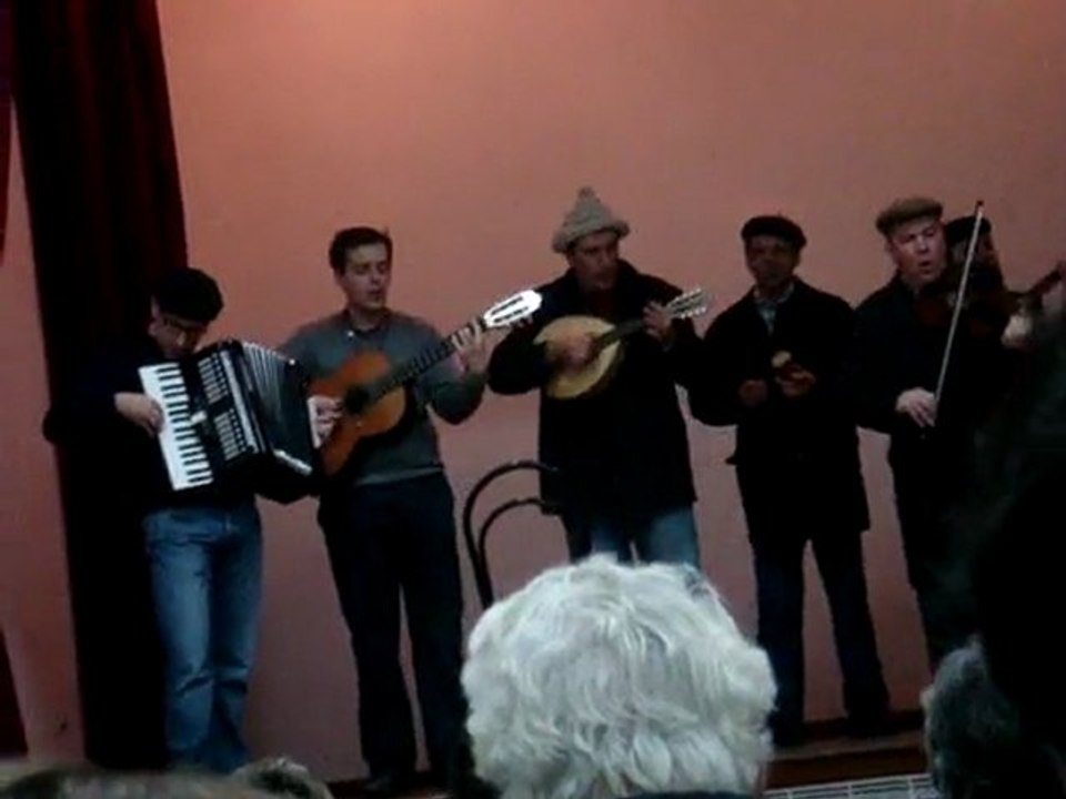 Boas Festas. Ó que tão lindo menino