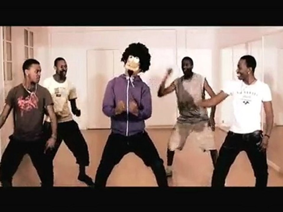 242 kuduro