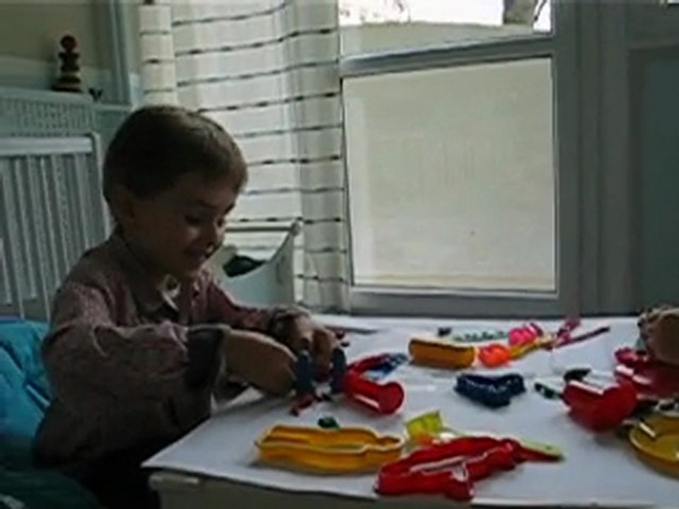 Atelier pate à modeler (avril 2010)