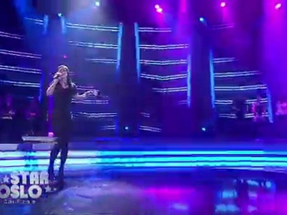 Lena Meyer-Landrut - Satellite