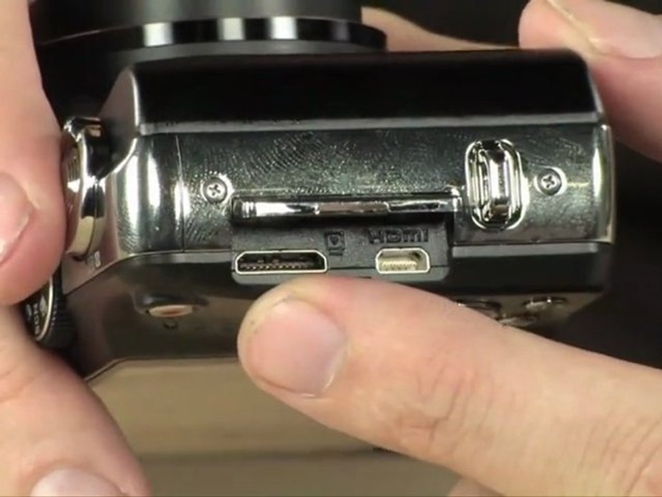 Samsung HZ30W Digital Camera