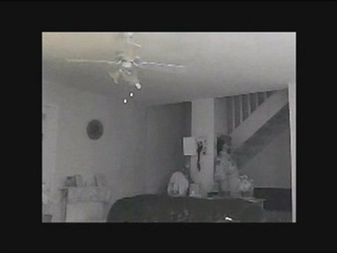 Chasseurs de Fantomes en Belgique - Fantome filmé !