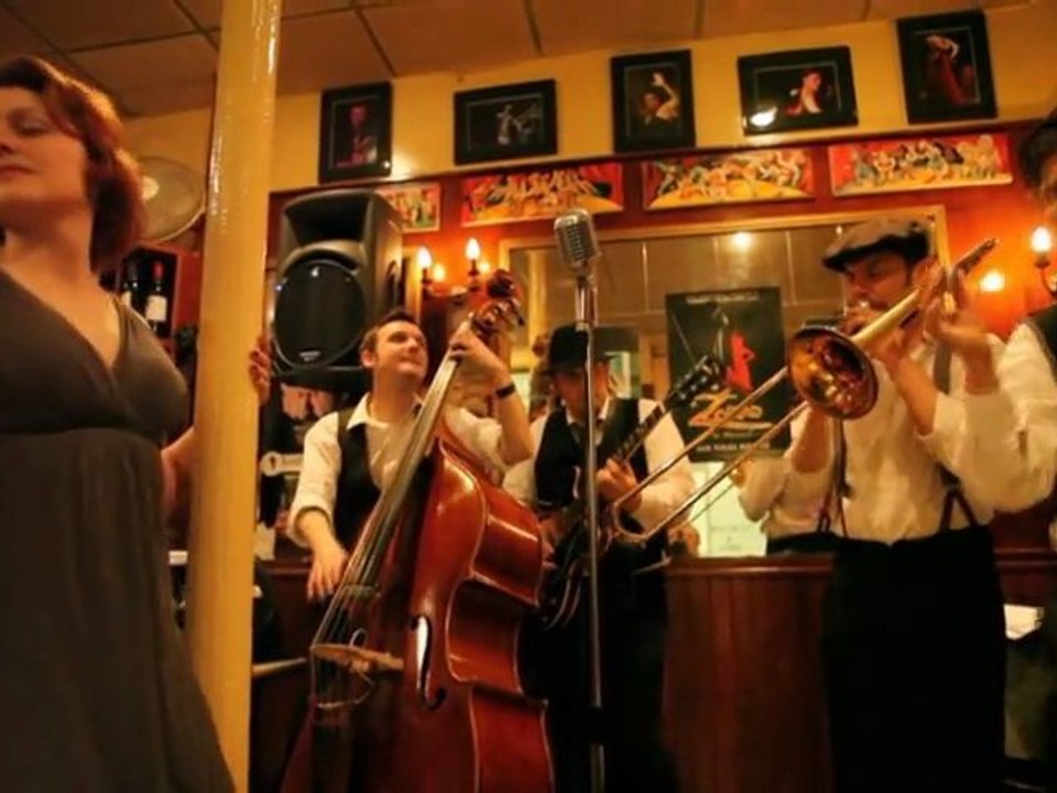 Le Groupe Bang Bang en live au Bar des Artistes