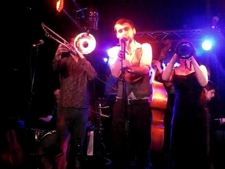 Le P'tit Bazar {Mon ivresse...} @ L'International [PARIS]