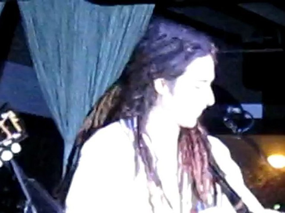 Jason Castro performs "Hallelujah" at The Loft