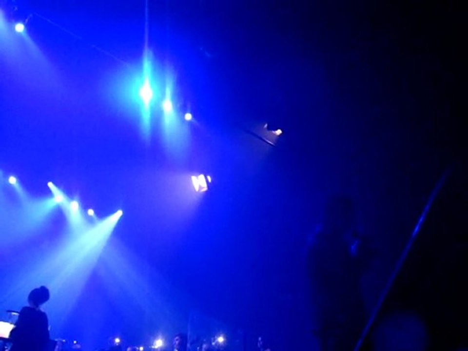 Last Night Thoughts - Forum de Liège