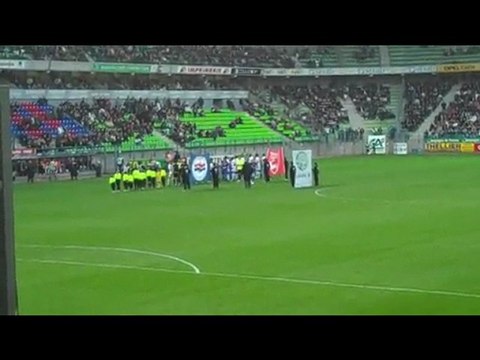 Entrée des joueurs Caen-Nimes 19/04/2010