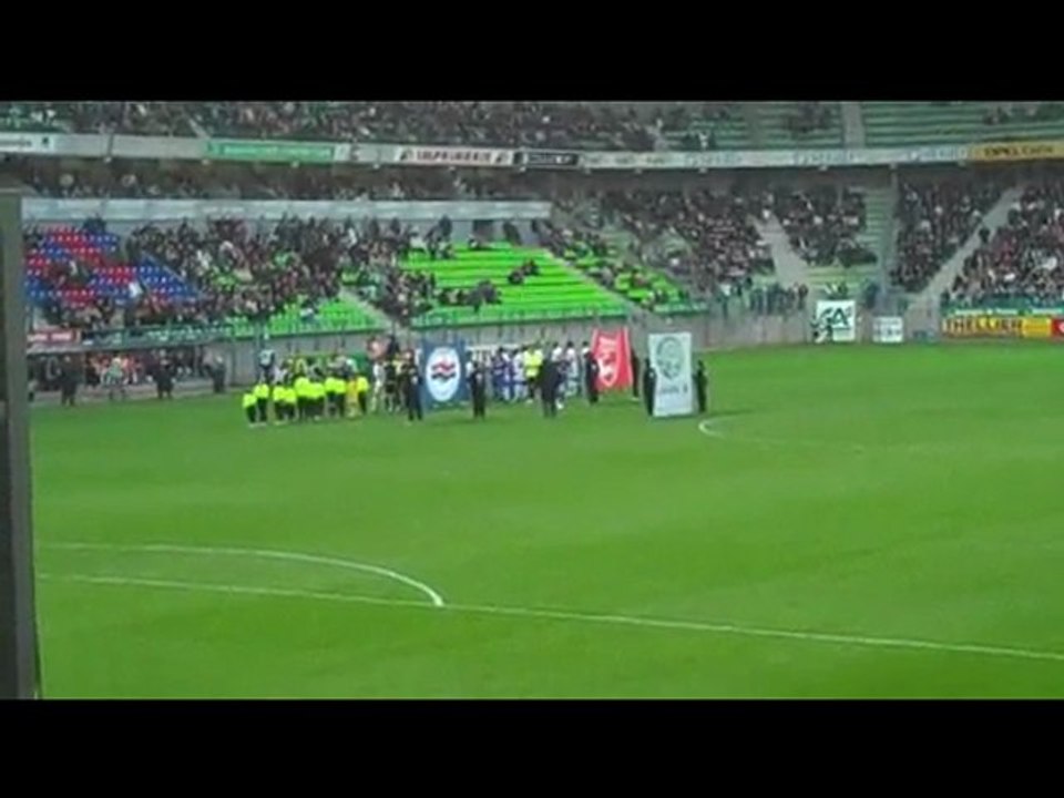 Entrée des joueurs Caen-Nimes 19/04/2010