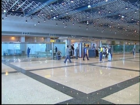 Cairo cancels flights due to Iceland volcano