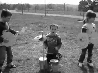 Lipdub des petits à l'accueil de loisirs de Babaudus