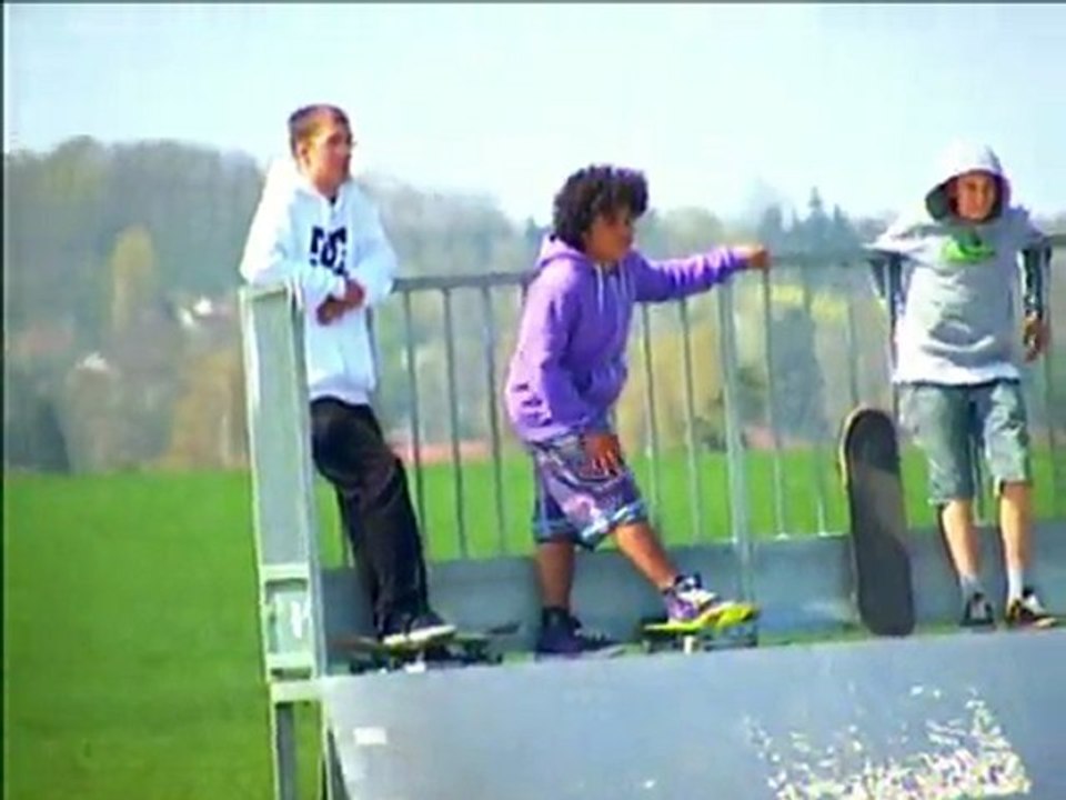 RENCONTRE AMICALE SKATE ROULAVENUE 18 avril 2010