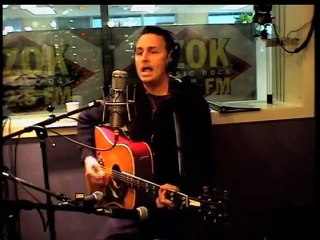 Pearl Jam's Mike McCready Performs Neil Young's Too Far Gone