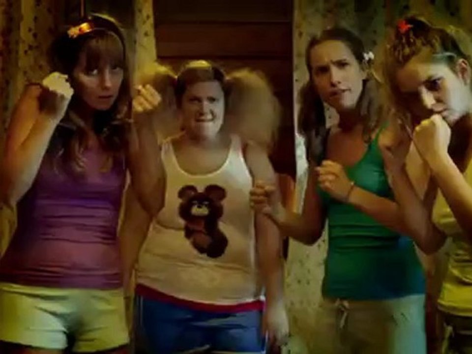 Campamento Flipy, Tráiler