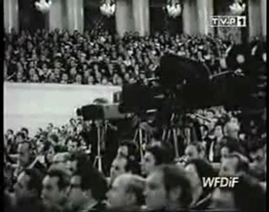 TVG-9 Pijany Breżniew Dyryguje PRLem
