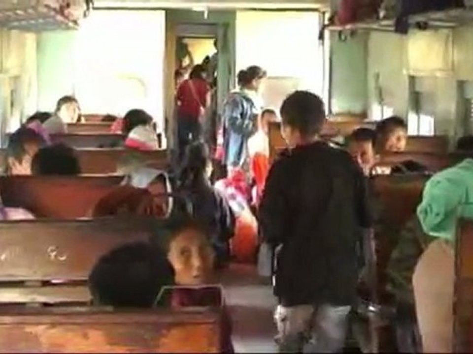 BIRMANIE TRAIN BAGAN MANDALAY