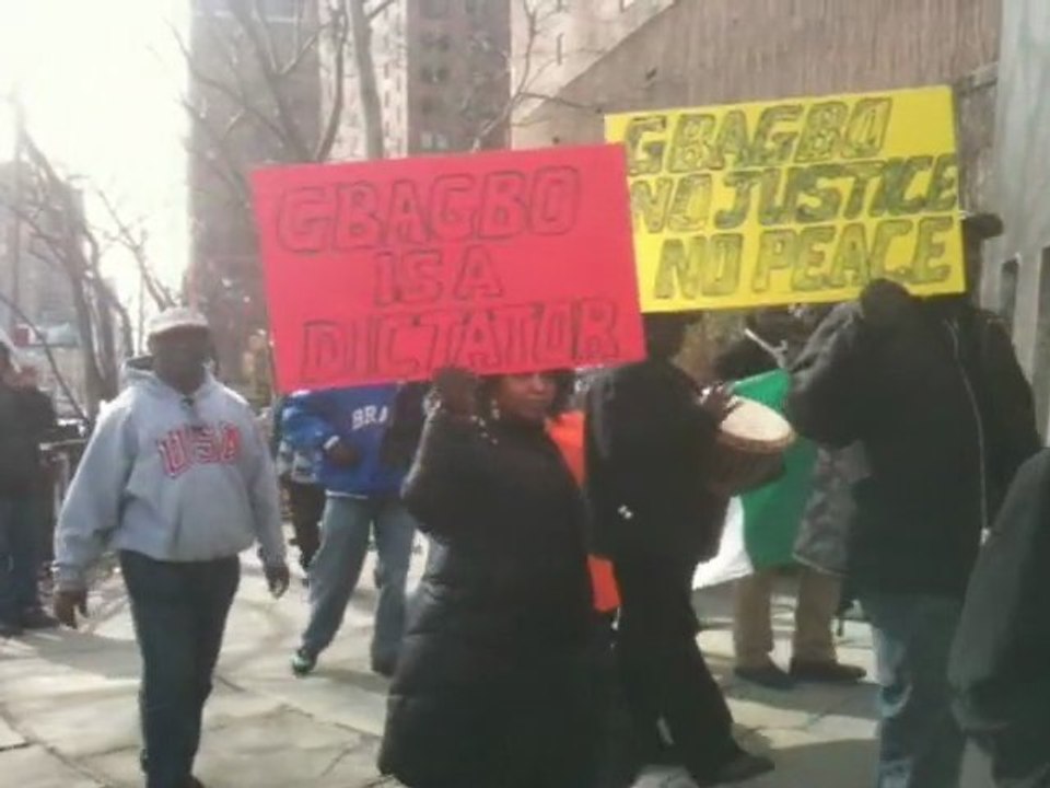 Manifestation d'ivoiriens devant l'ONU mars 2010