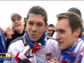 Les supporters lyonnais arrivent à Munich
