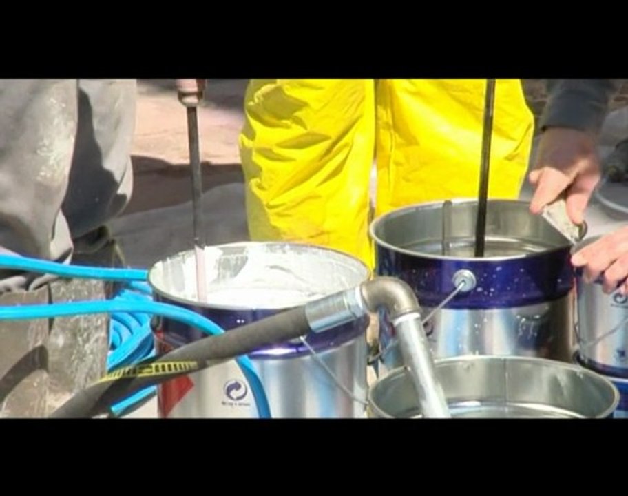 Une peinture verte pour des bateaux gris