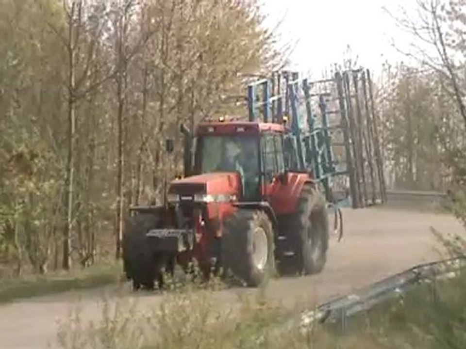 Préparation des terres à maïs 2010
