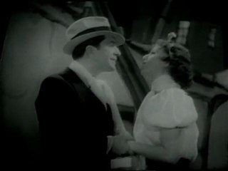 CARLOS GARDEL BAILANDO TANGO - ESCENA COMPLETA