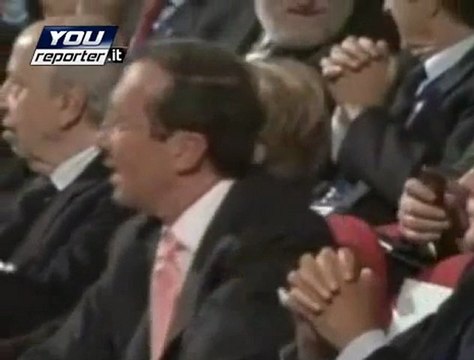 Berlusconi a Fini: se vuoi fare politica lascia la Camera