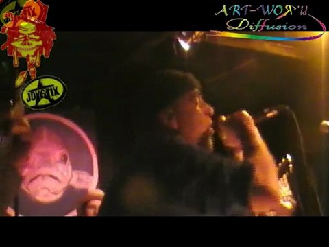 JOYSTIX (2) *Chaman au Chômage* 10/4/2010 @ Péniche Agami