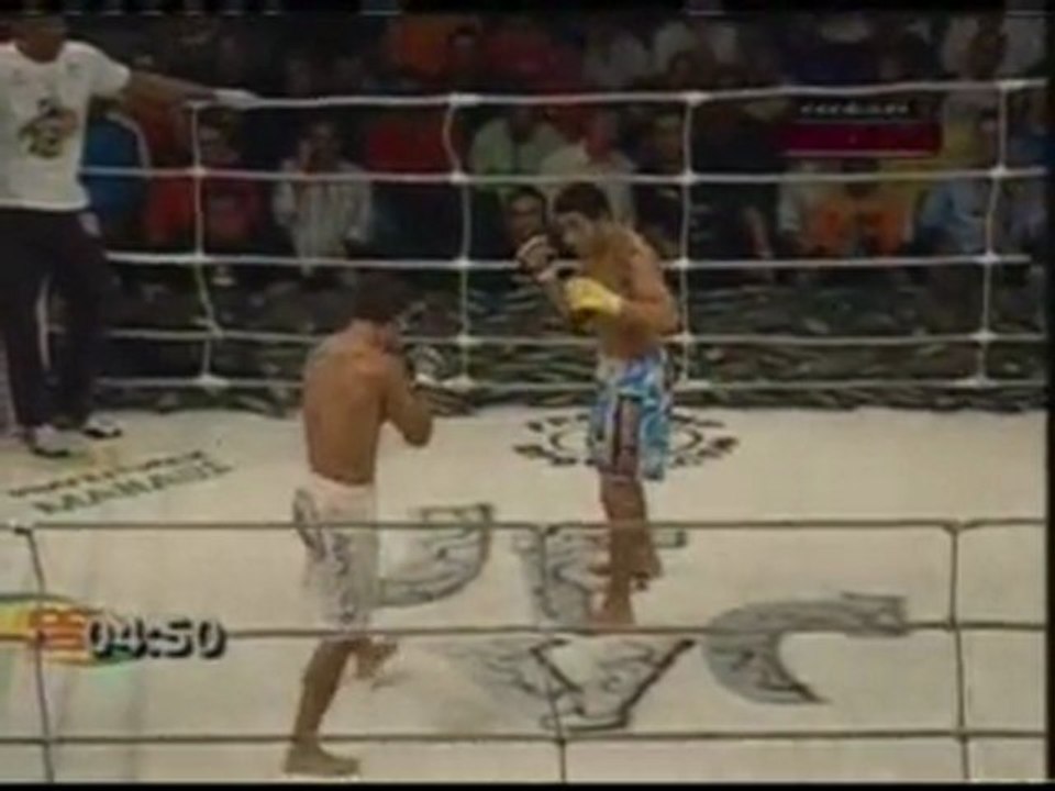 José Aldo vs Luciano Azevedo - Jungle Fight 5