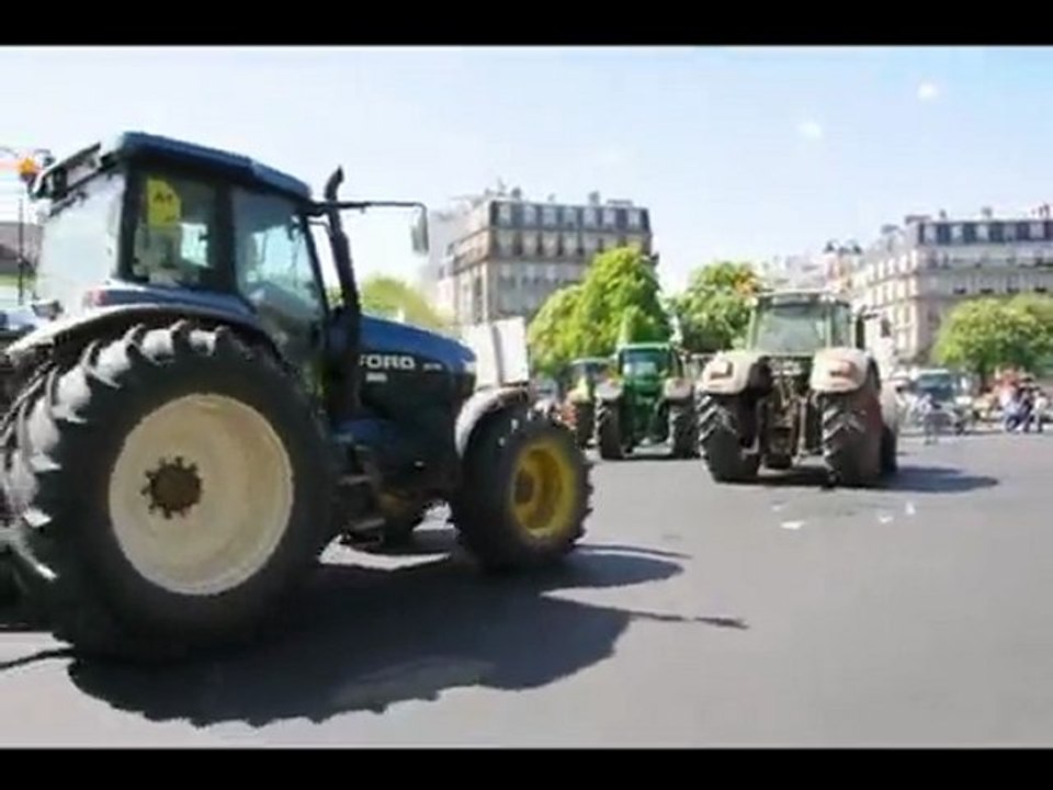 Des paysans " fauchés comme les blés "