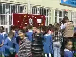 Derste kalp krizi geçirdi