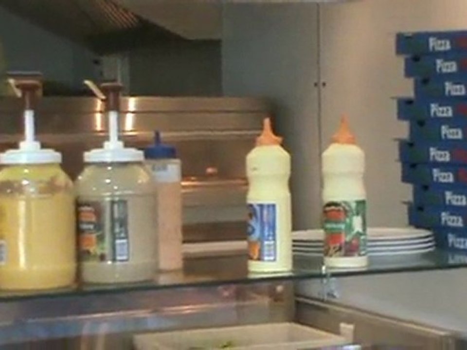 LE DELICE restaurant La Verriere " CHICKEN PIZZA PASTA "