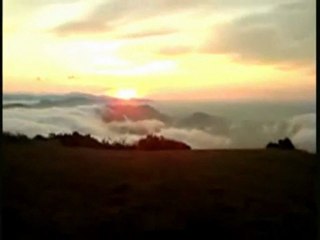 coucher de soleil au sommet du pic de bugarach