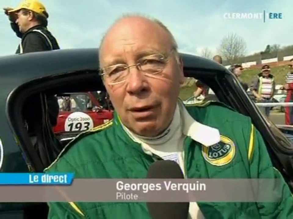 Des vieilles auto au sommet des volcans (Puy-de-Dôme)