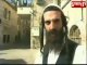Des militaires israéliens frappent des rabbins - Judaïsme contre sionisme (extrait "L'oeil")