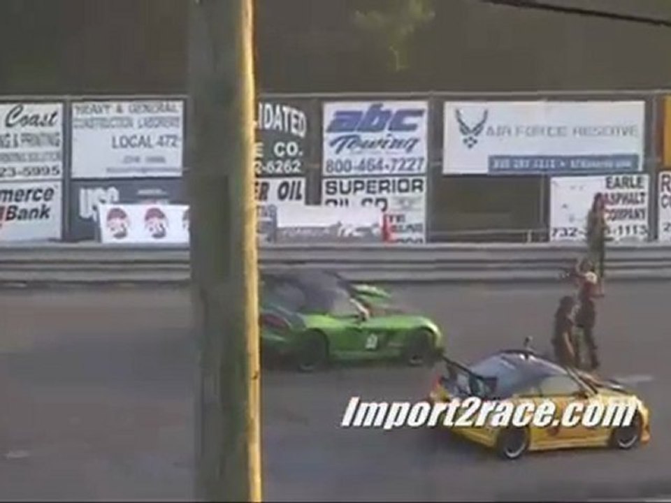 Nissan 350Z Turbo Vs Dodge Viper Drifting