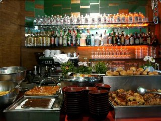 LE BRUNCH DU "CURIEUX SPAGHETTI BAR"