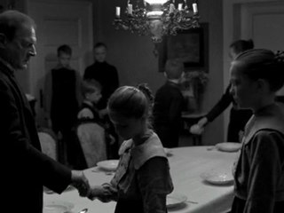 Beyaz Bant / Das Wiesse Band Fragman