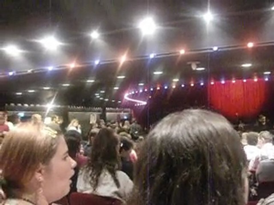 Olympia quelques minutes avant le show de Dorothée